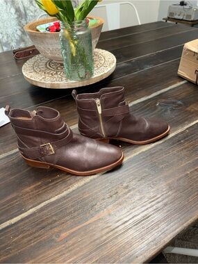 Coach Leather Ankle Boots Lannah Safari Booties Size 5 Zip Brown Gold Tone